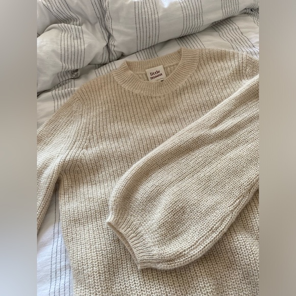 ARITZIA Little Moon Gardenia Wool Sweater - Picture 13 of 14